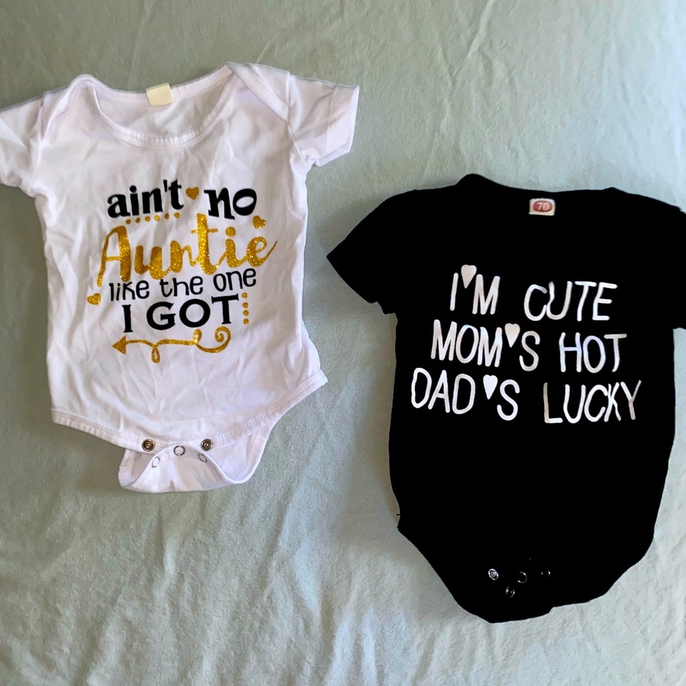 Graphic T-shirts size 3-6 months